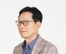 김용율