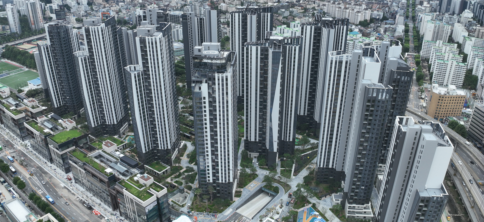 Banpo Apartment (District 3) Housing Reconstruction Project image 2